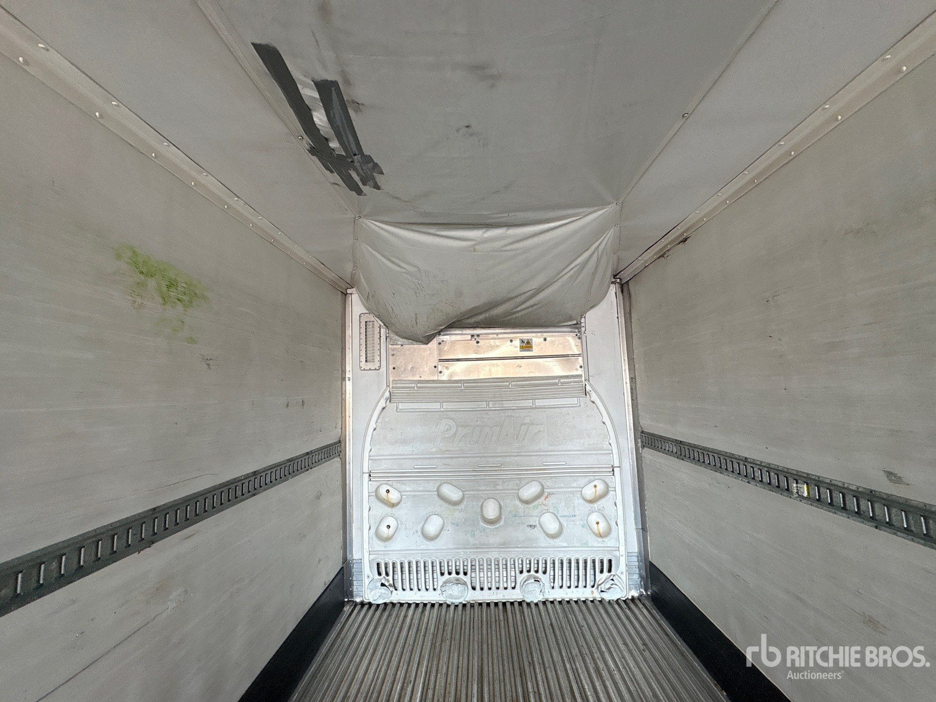 2013 Vanguard 53 FT X 102 IN T/A