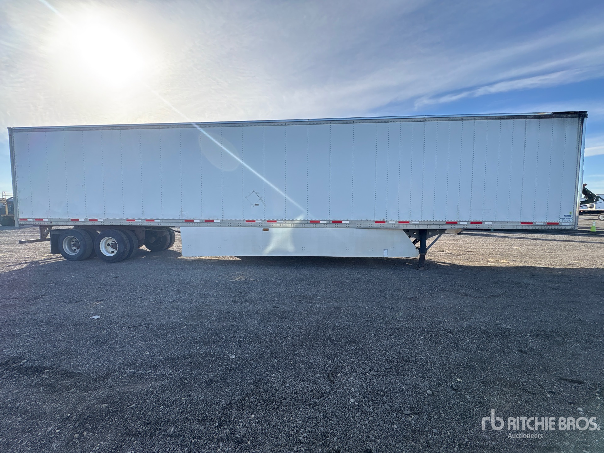 2013 Vanguard 53 FT X 102 IN T/A