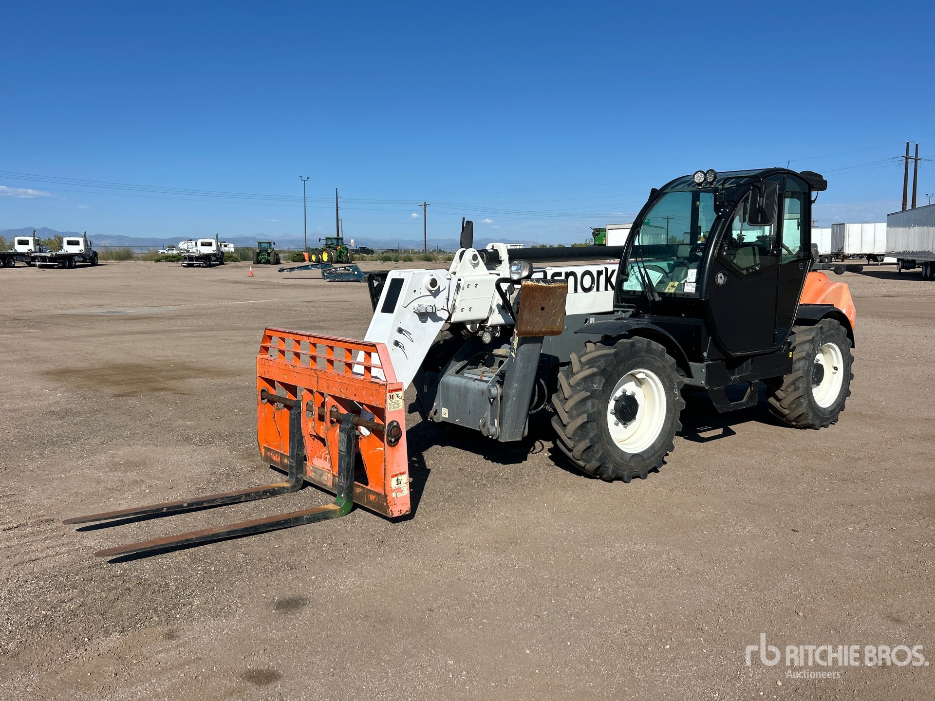 Photo of 2022 Snorkel SR9244