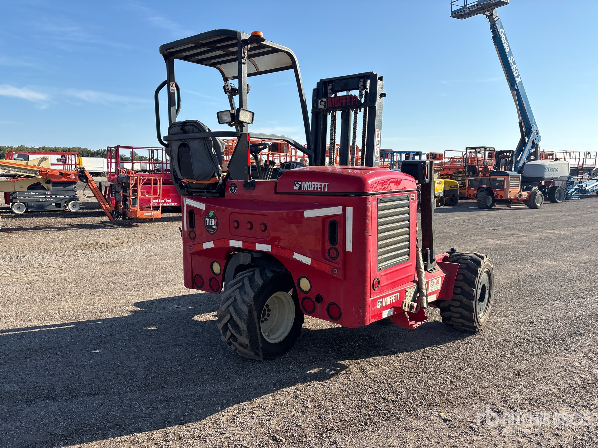 2015 Moffett M8 55.4