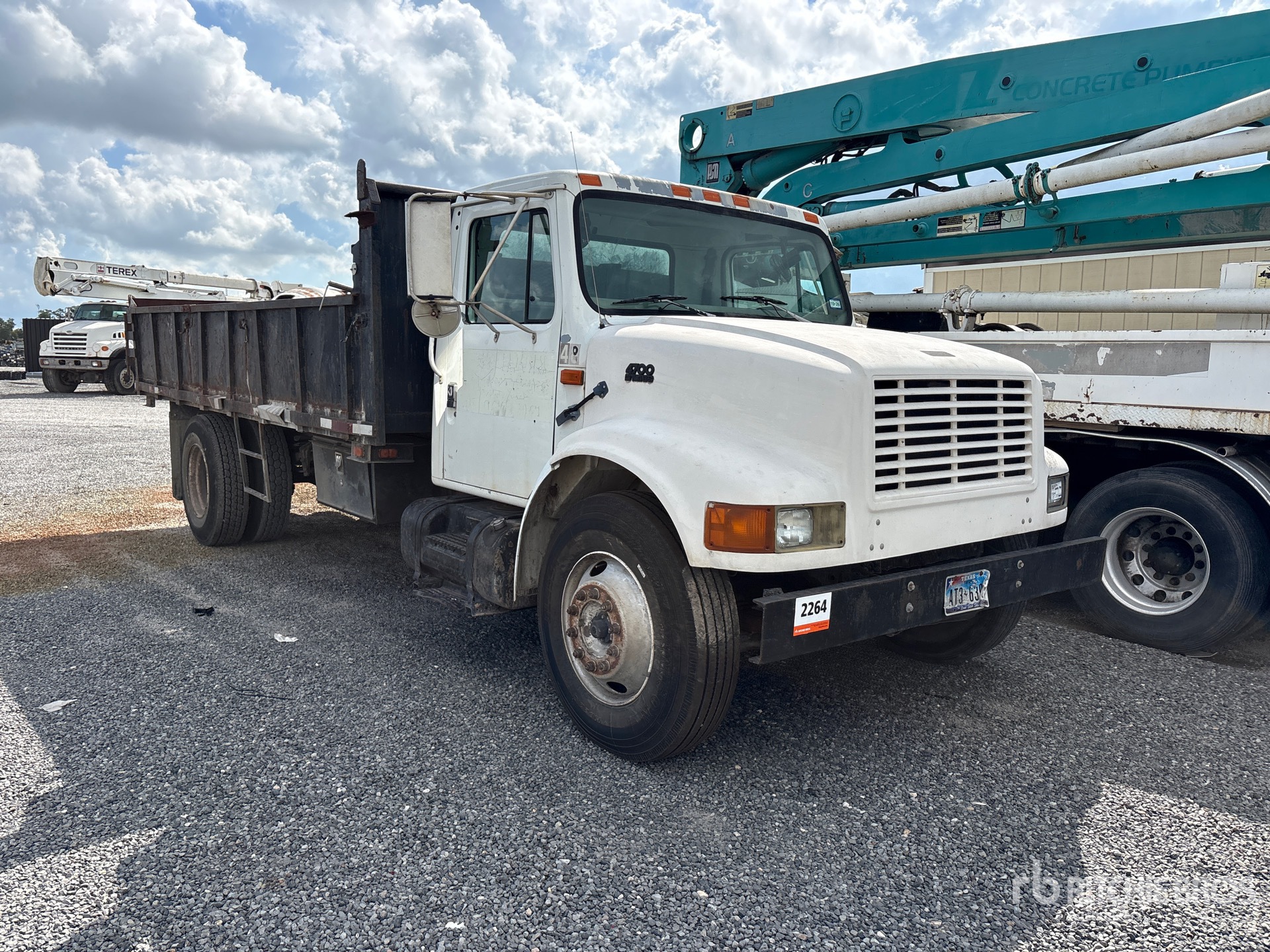 1996 International 4700
