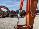 Hydraulics with Bucket Cylinder
