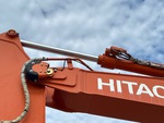 Hydraulics with Stick Cylinder