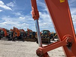 Hydraulics with Bucket Cylinder