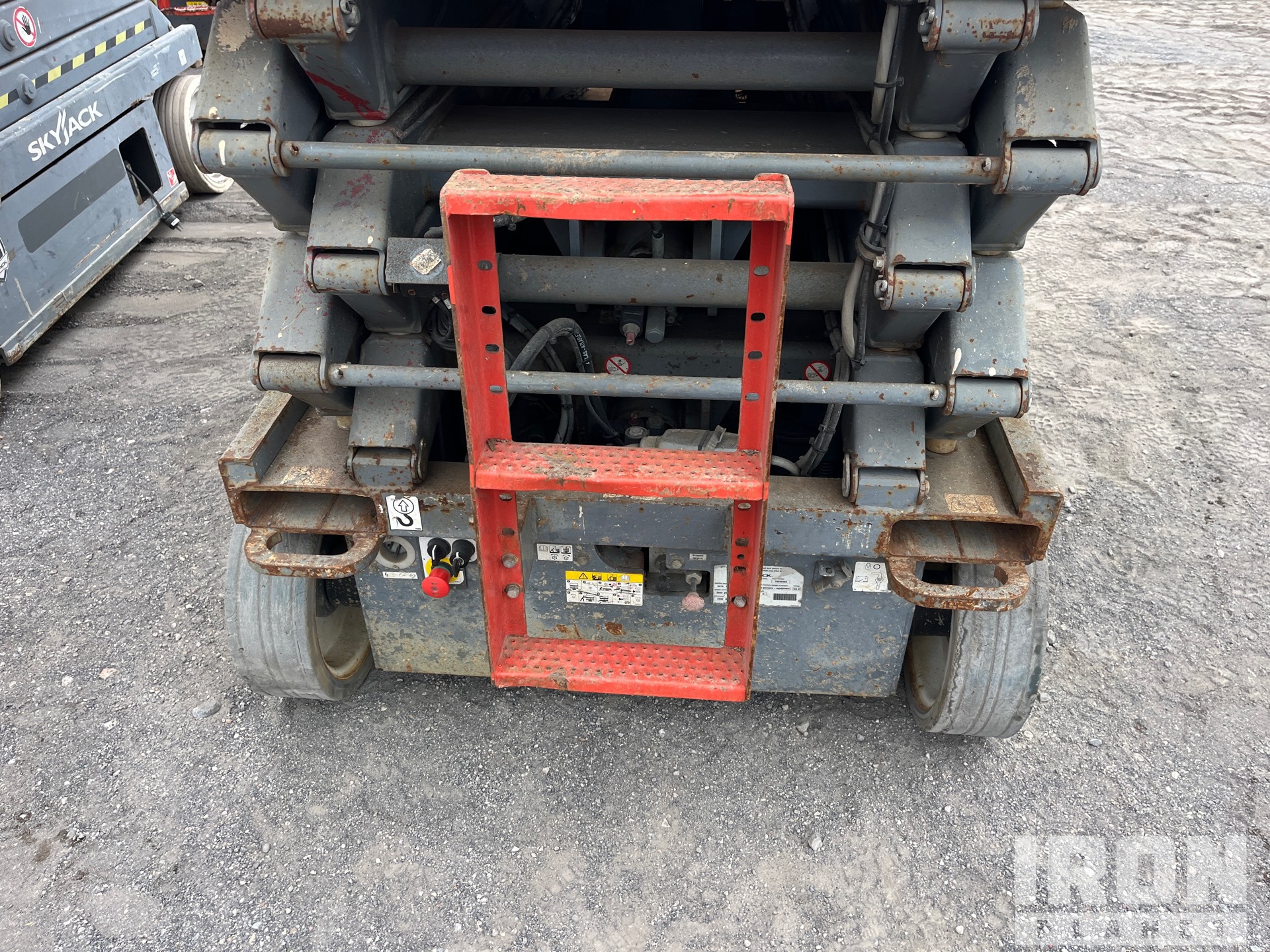 2015 Skyjack SJ4632