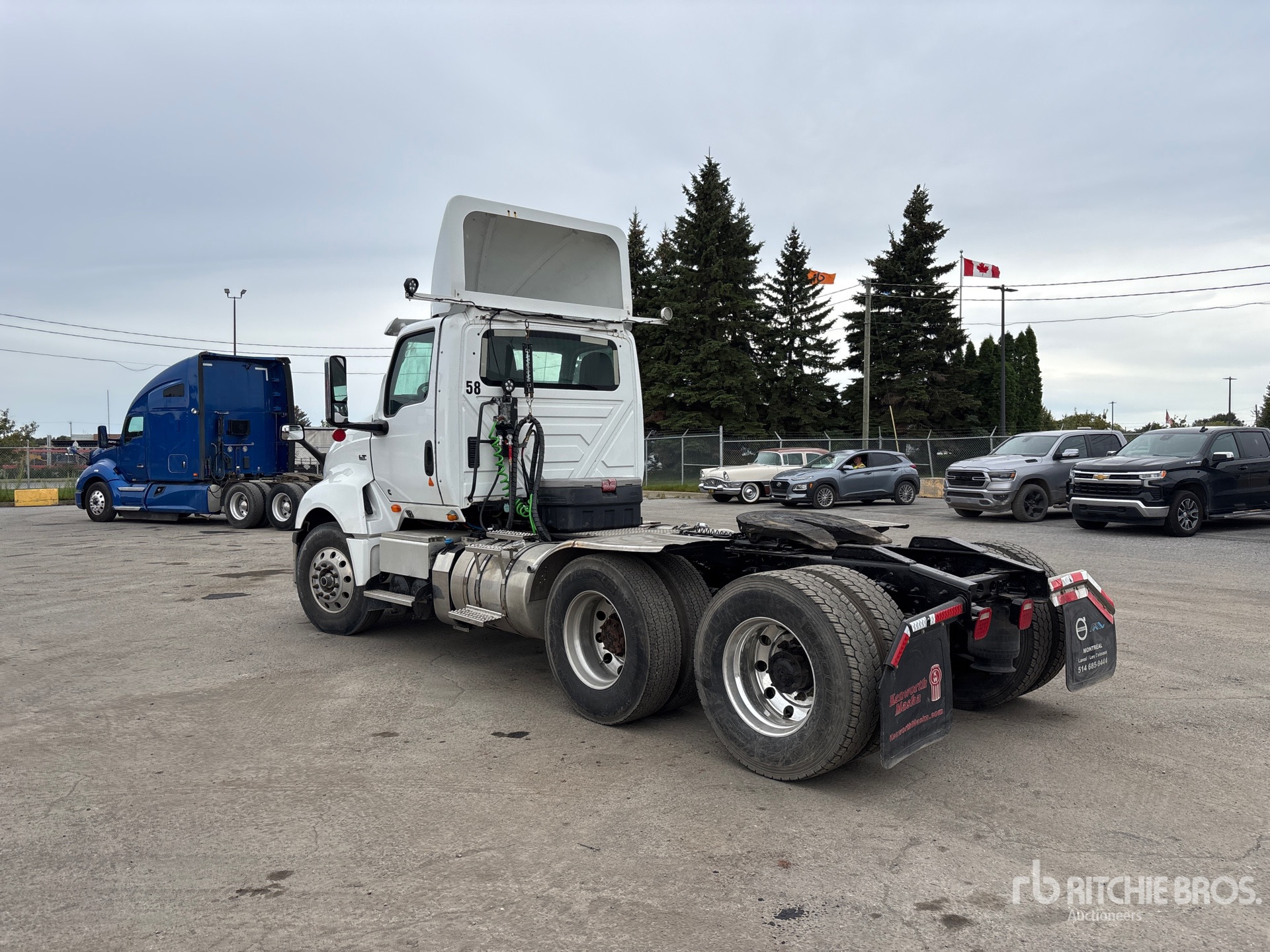 2019 International LT625