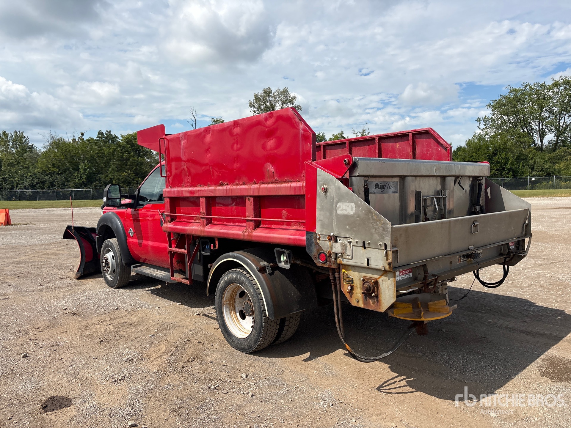 2011 Ford F-550