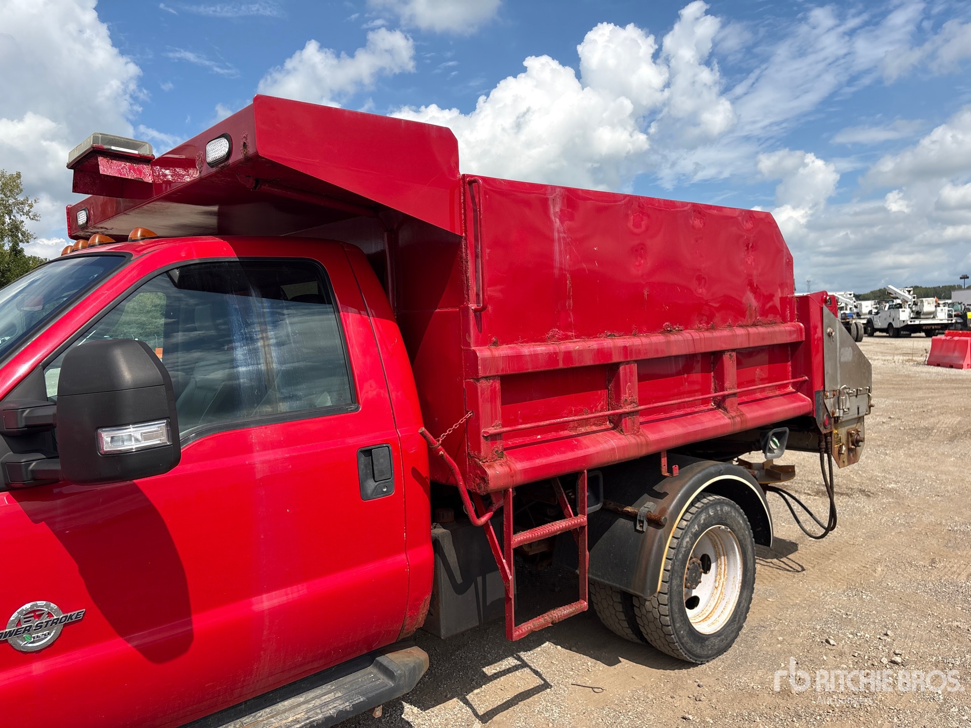 2011 Ford F-550
