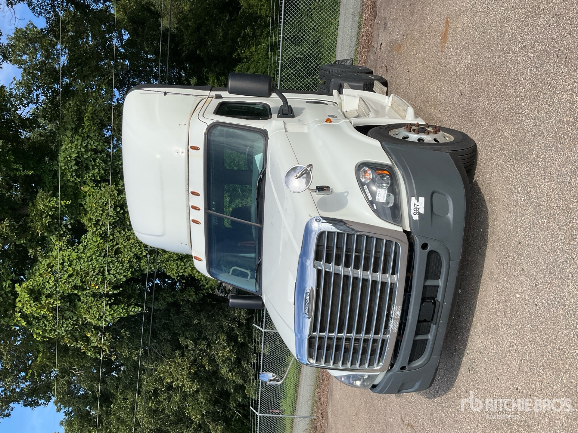 2019 Freightliner CASCADIA 125