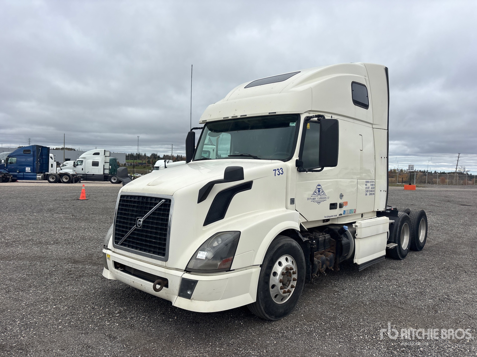 2013 Volvo VNL