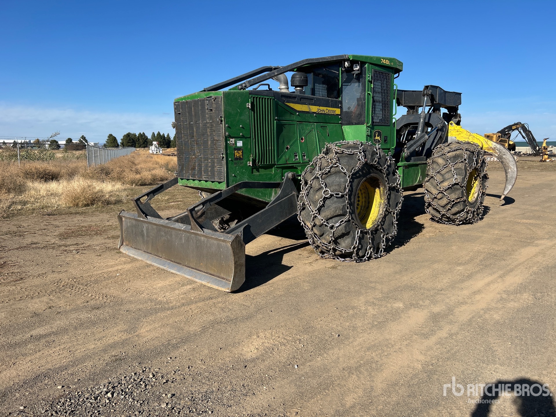 Photo of 2022 John Deere 748L-II