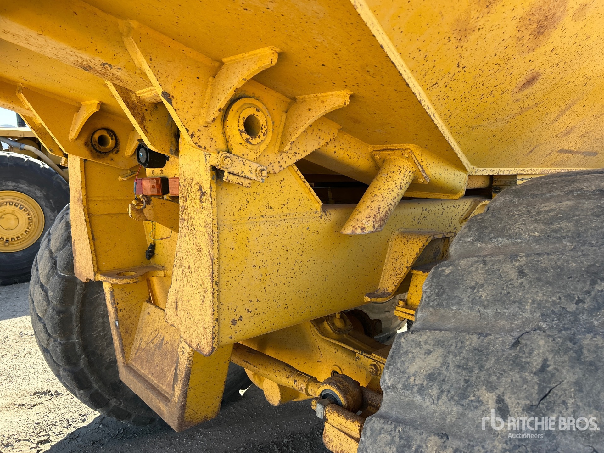 Volvo T/A 35 TON