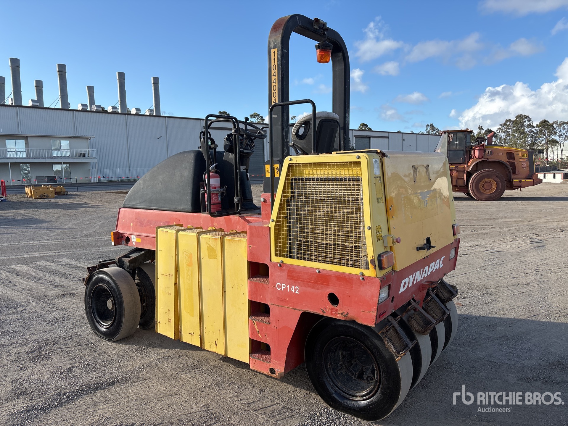 2011 Dynapac CP142