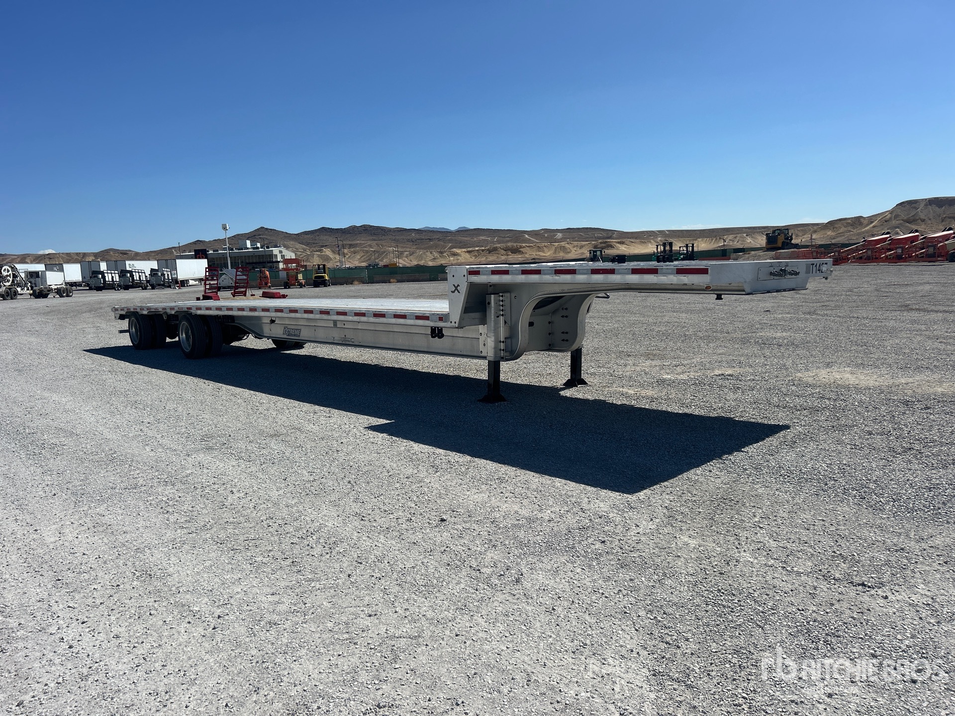 2024 Extreme 53 FT SPREAD AXLE