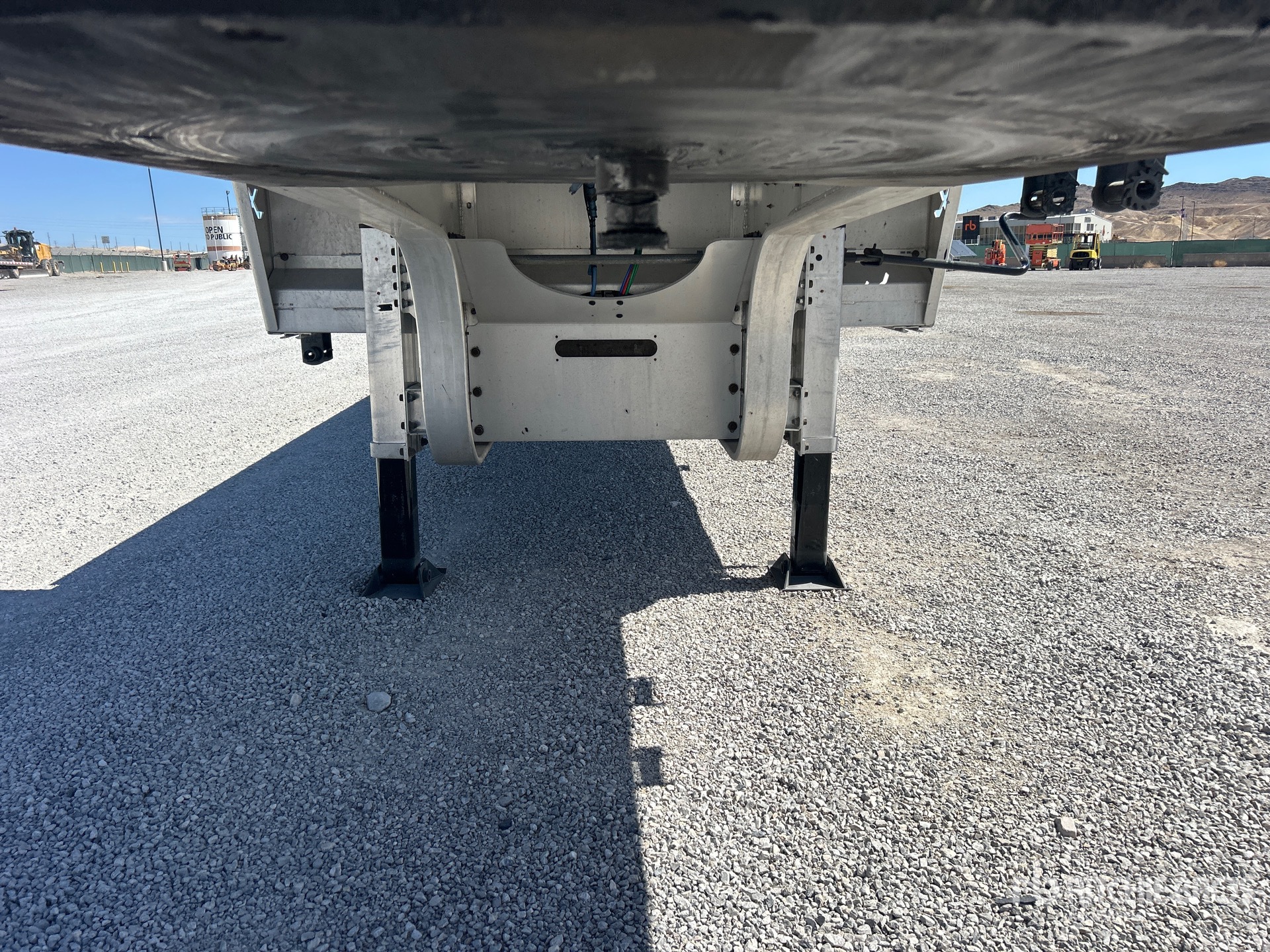 2024 Extreme 53 FT SPREAD AXLE