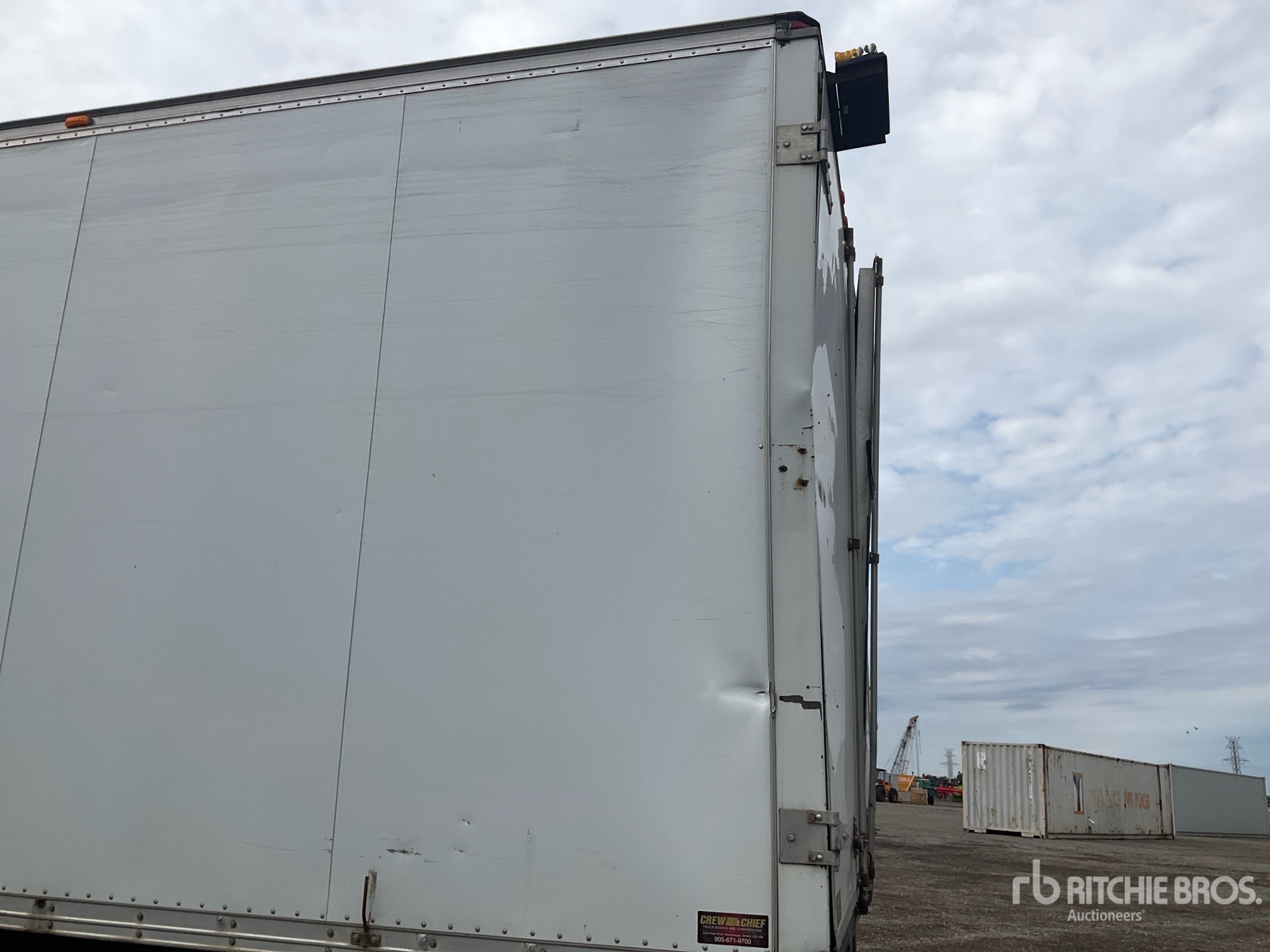 2012 Freightliner M2 106