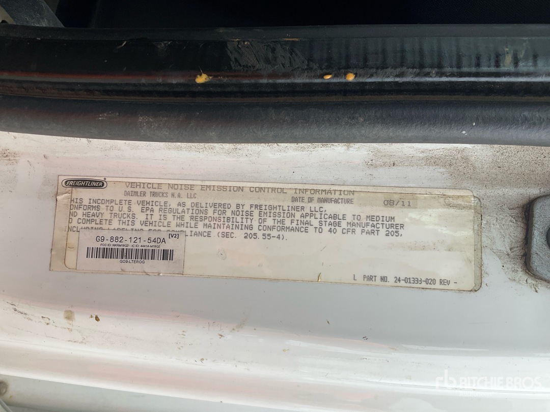 2012 Freightliner M2 106