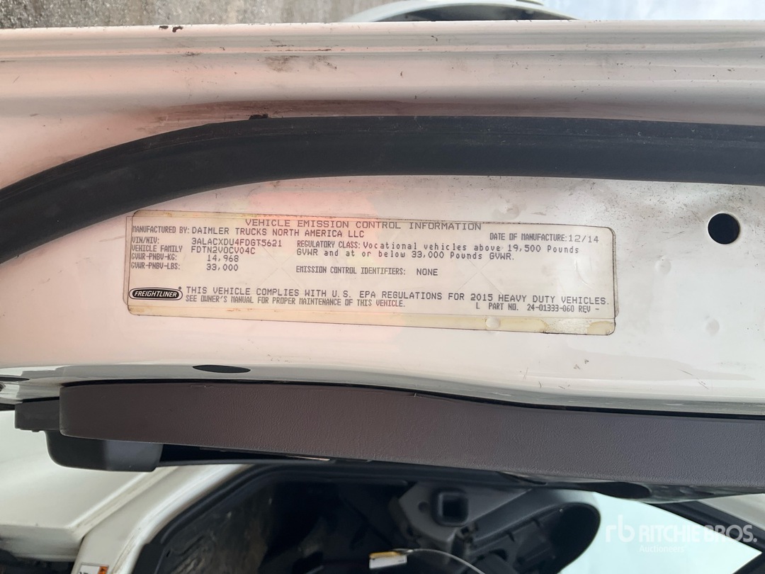 2015 Freightliner M2 106