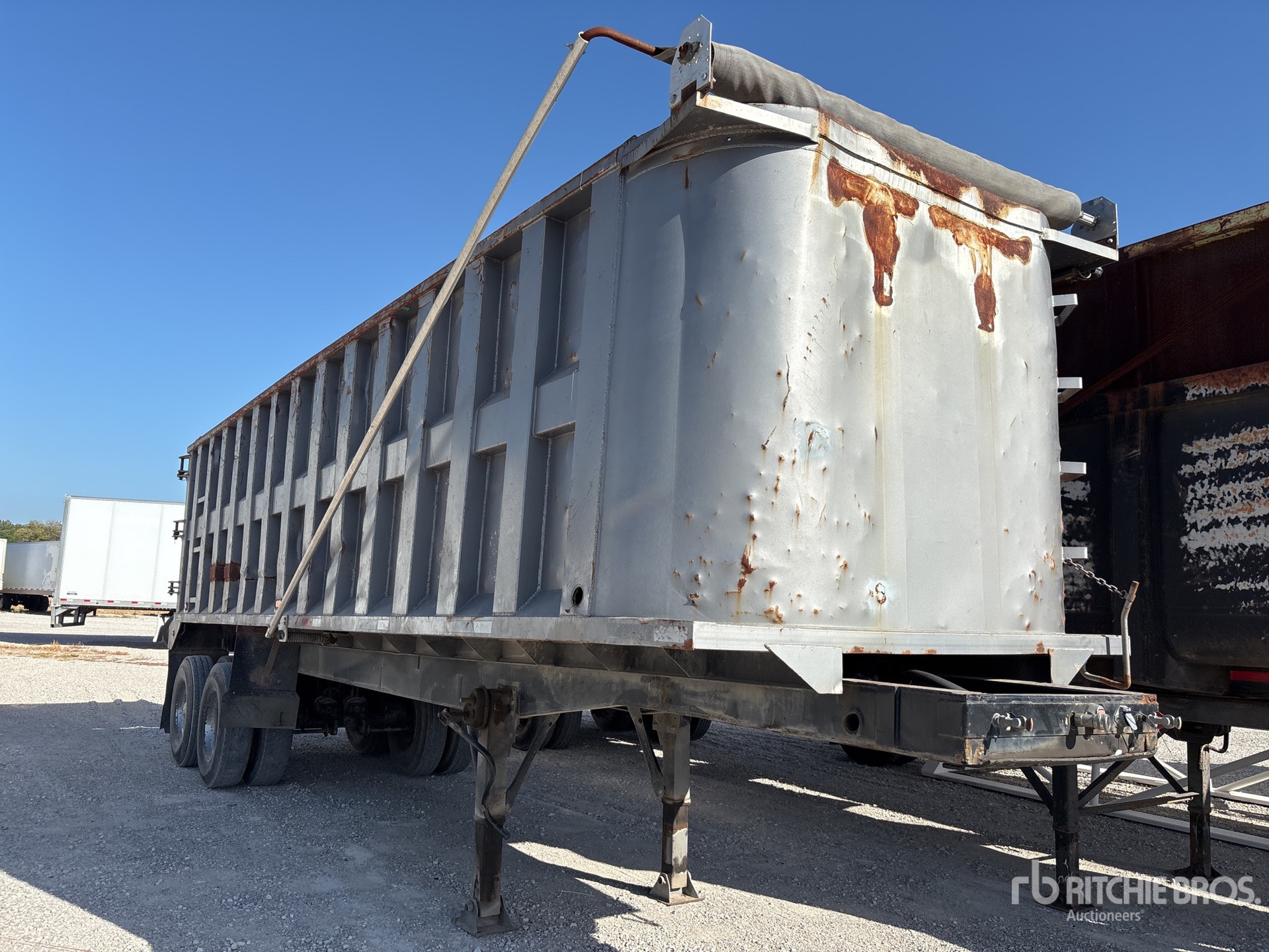 1994 Borco 30 FT T/A