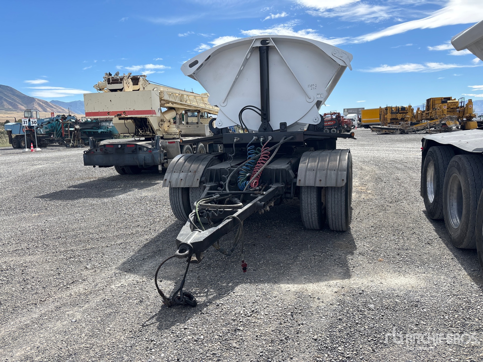 2012 Smithco 31 ft T/A