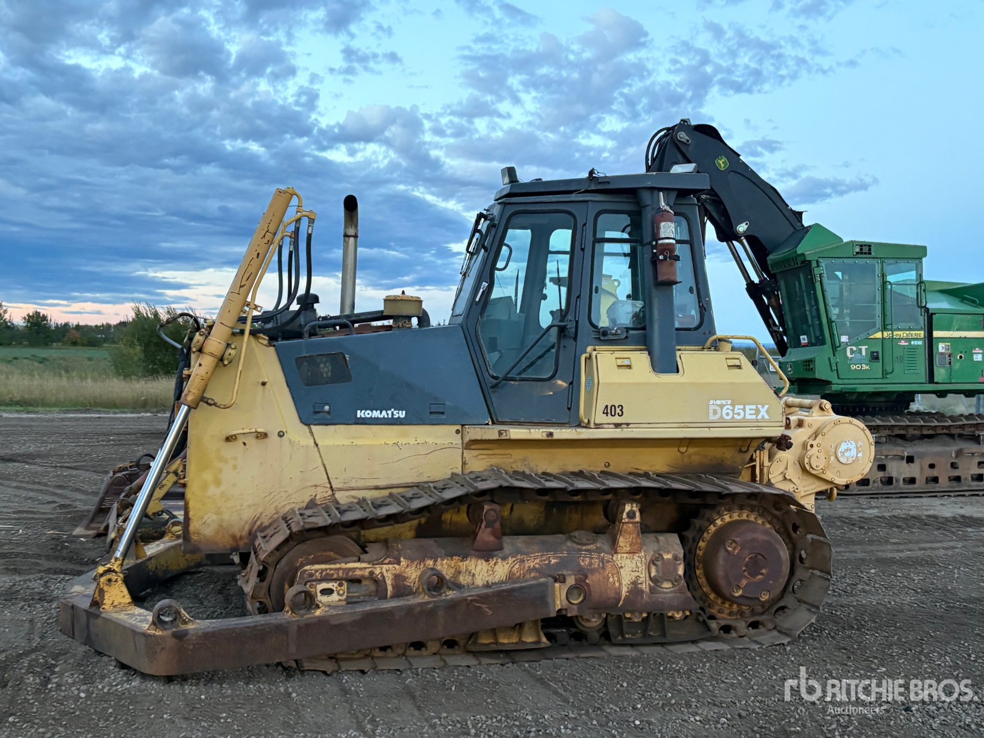 1993 Komatsu D65EX-12
