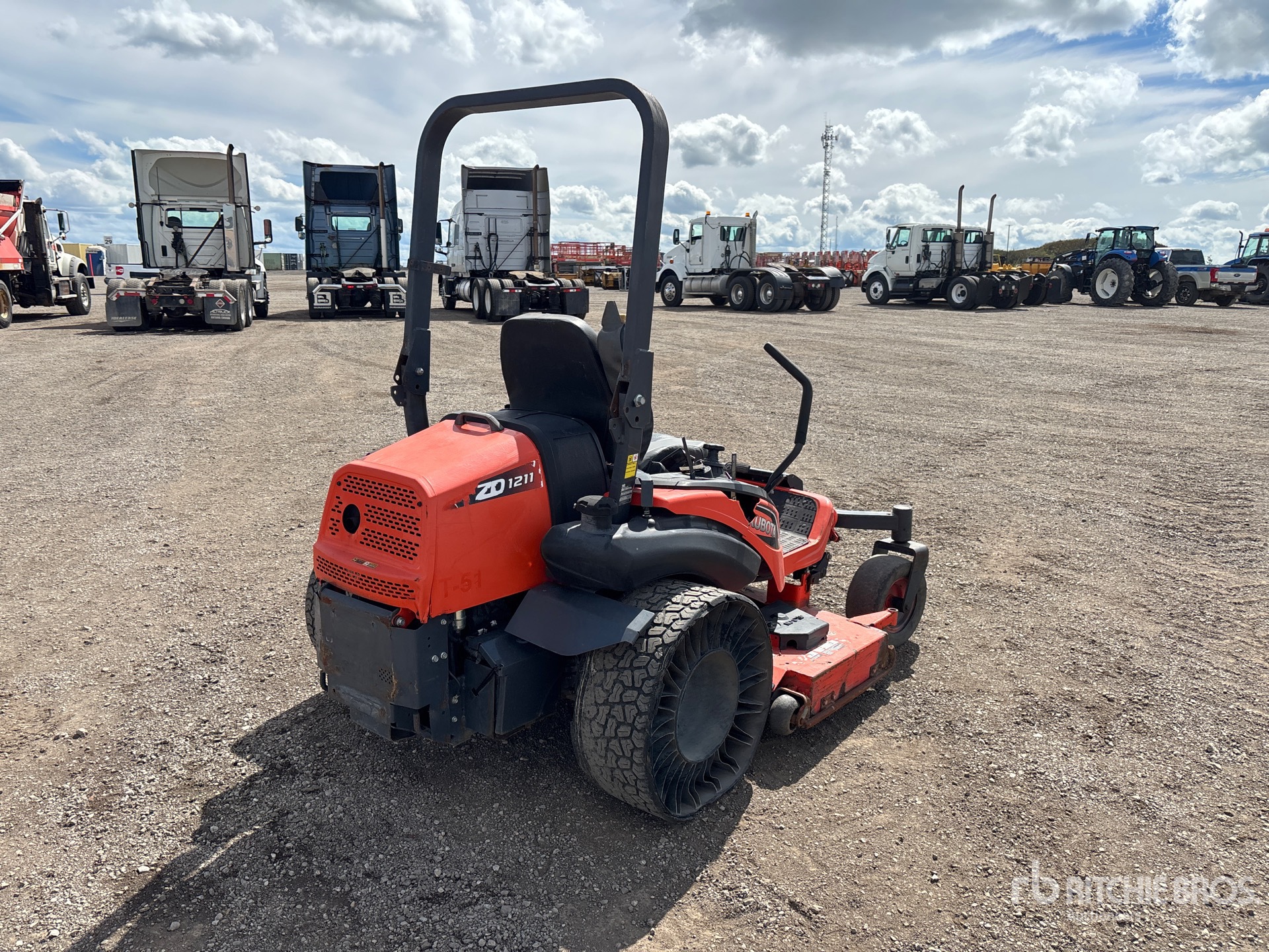 2019 Kubota ZD1211R