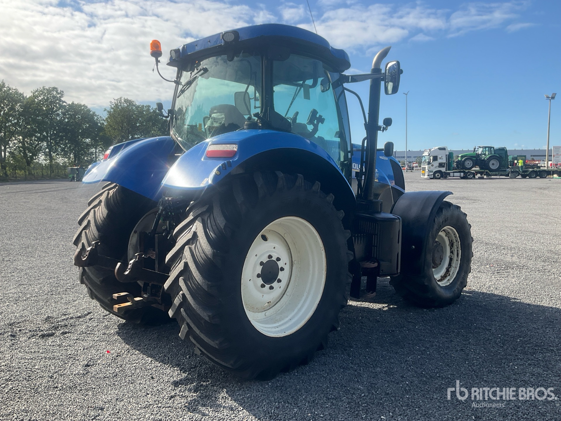 New Holland T7.185 AUTOCOMM