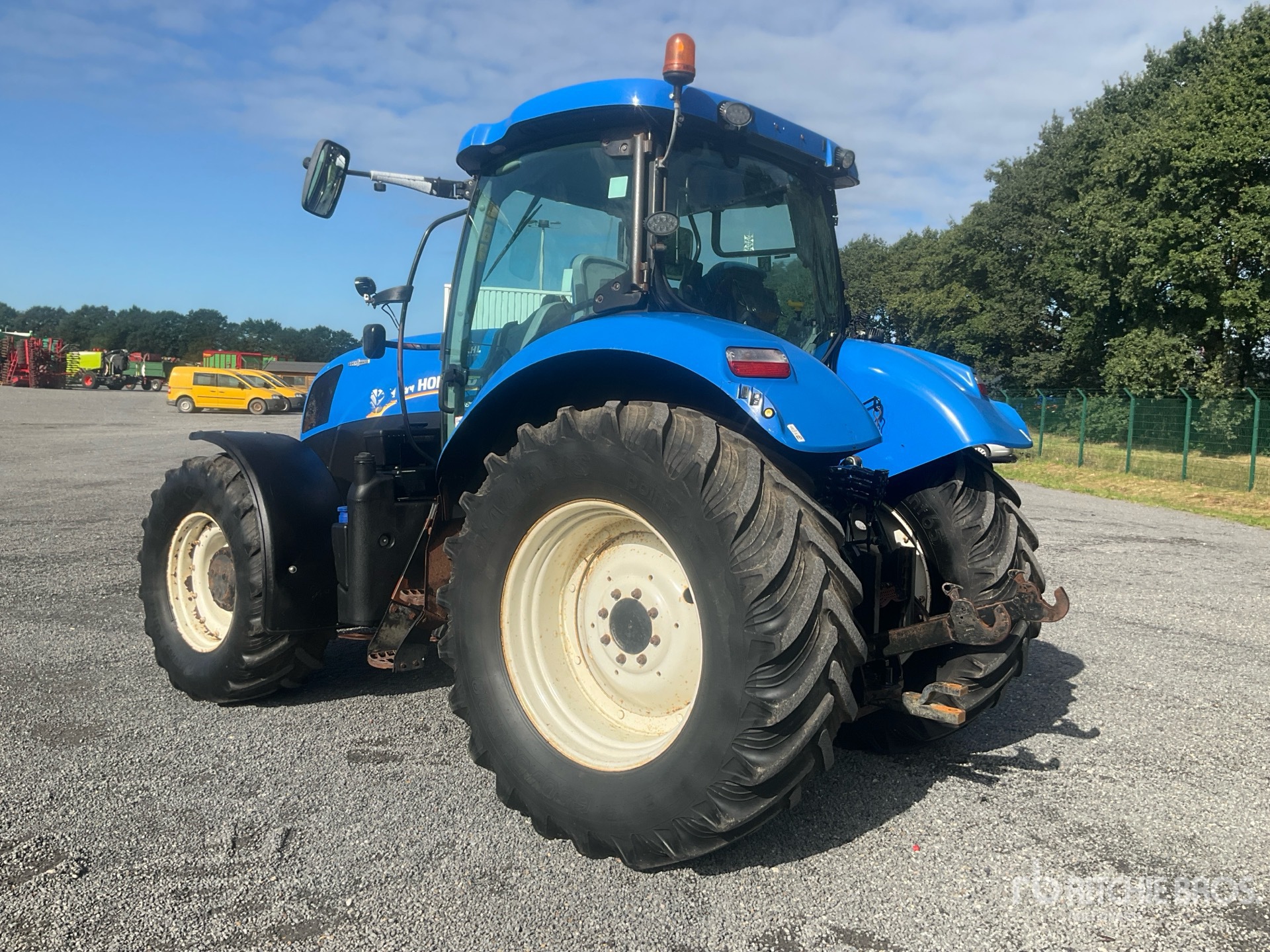 New Holland T7.185 AUTOCOMM