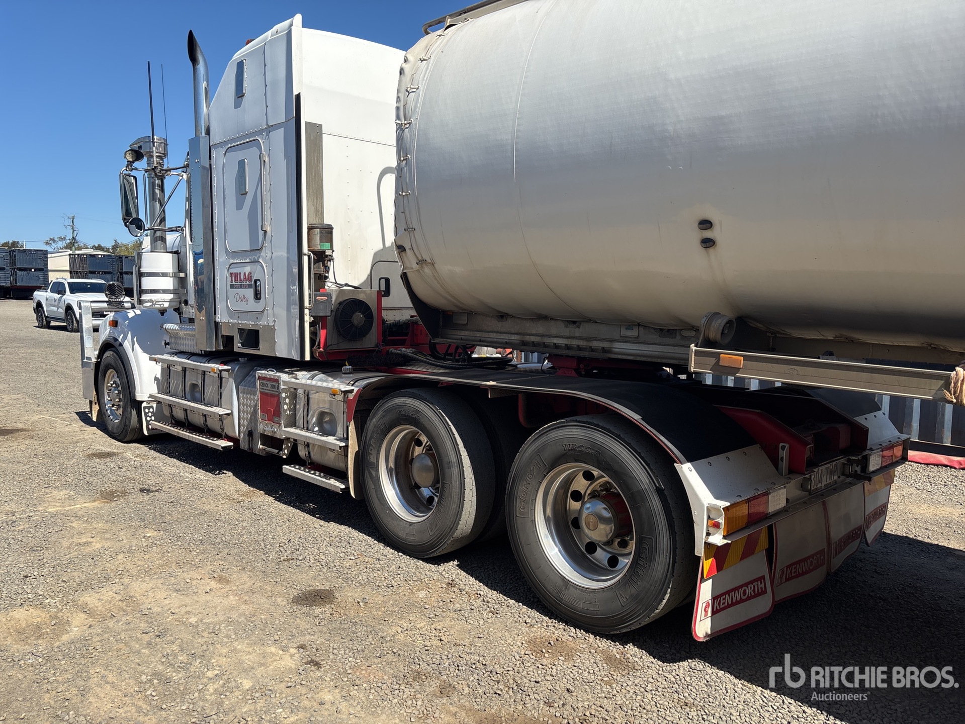 2014 Kenworth T909