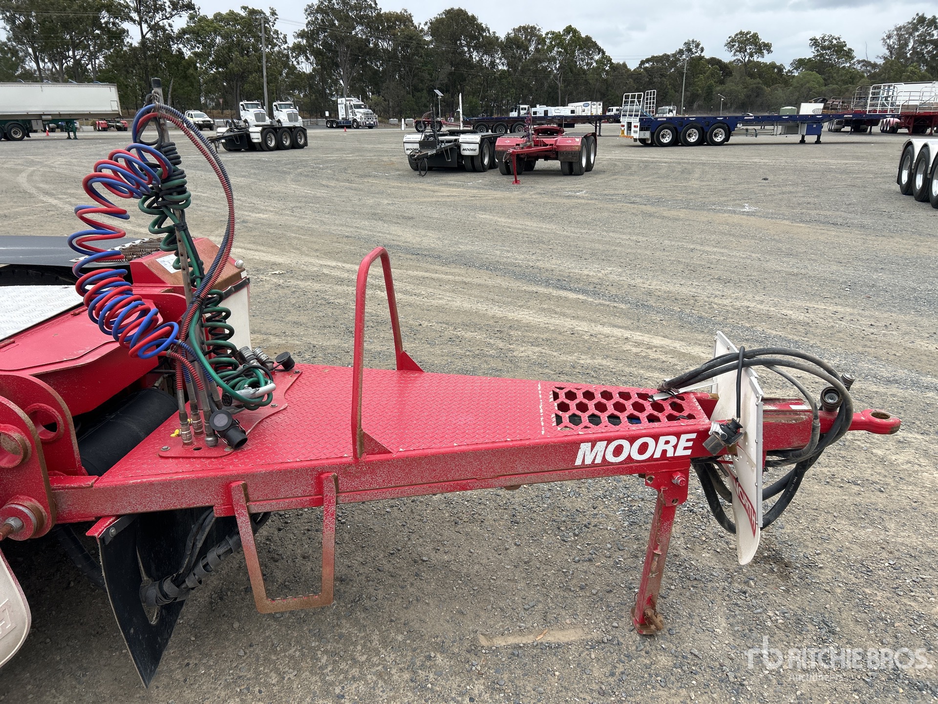 2023 Moore Tri/A Road Train