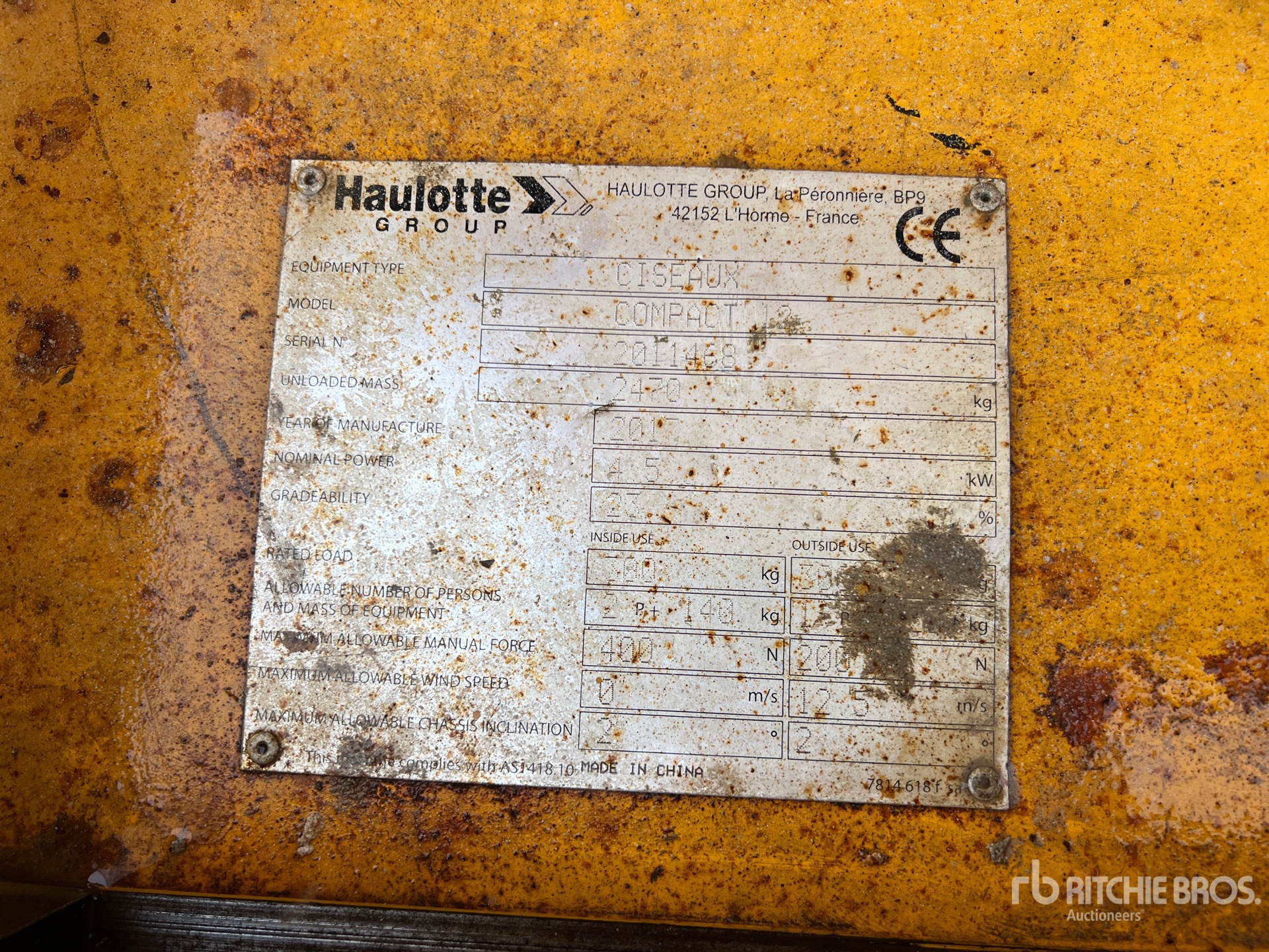 2017 Haulotte COMPACT 12