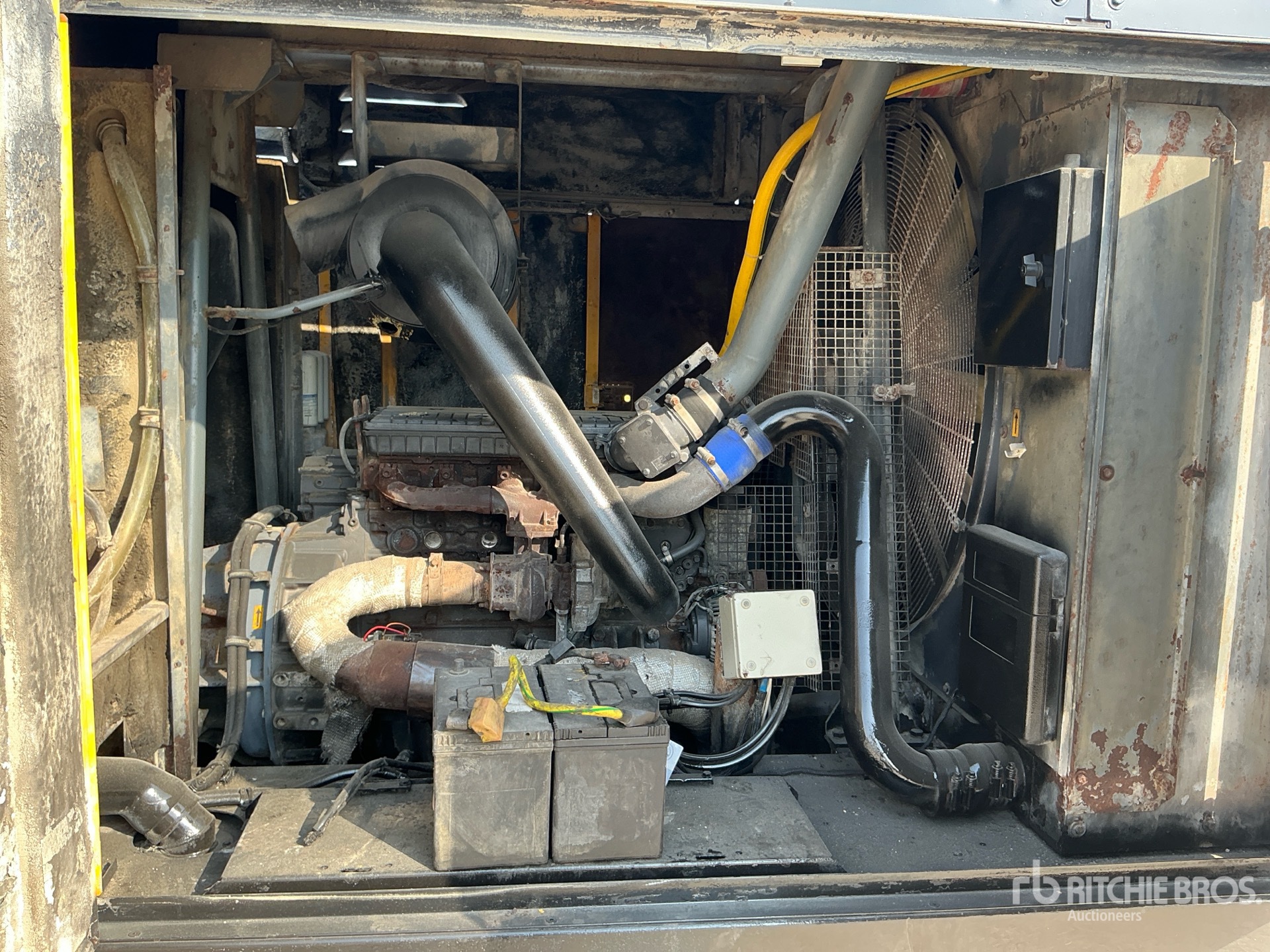 2003 Atlas Copco XAHS416MD