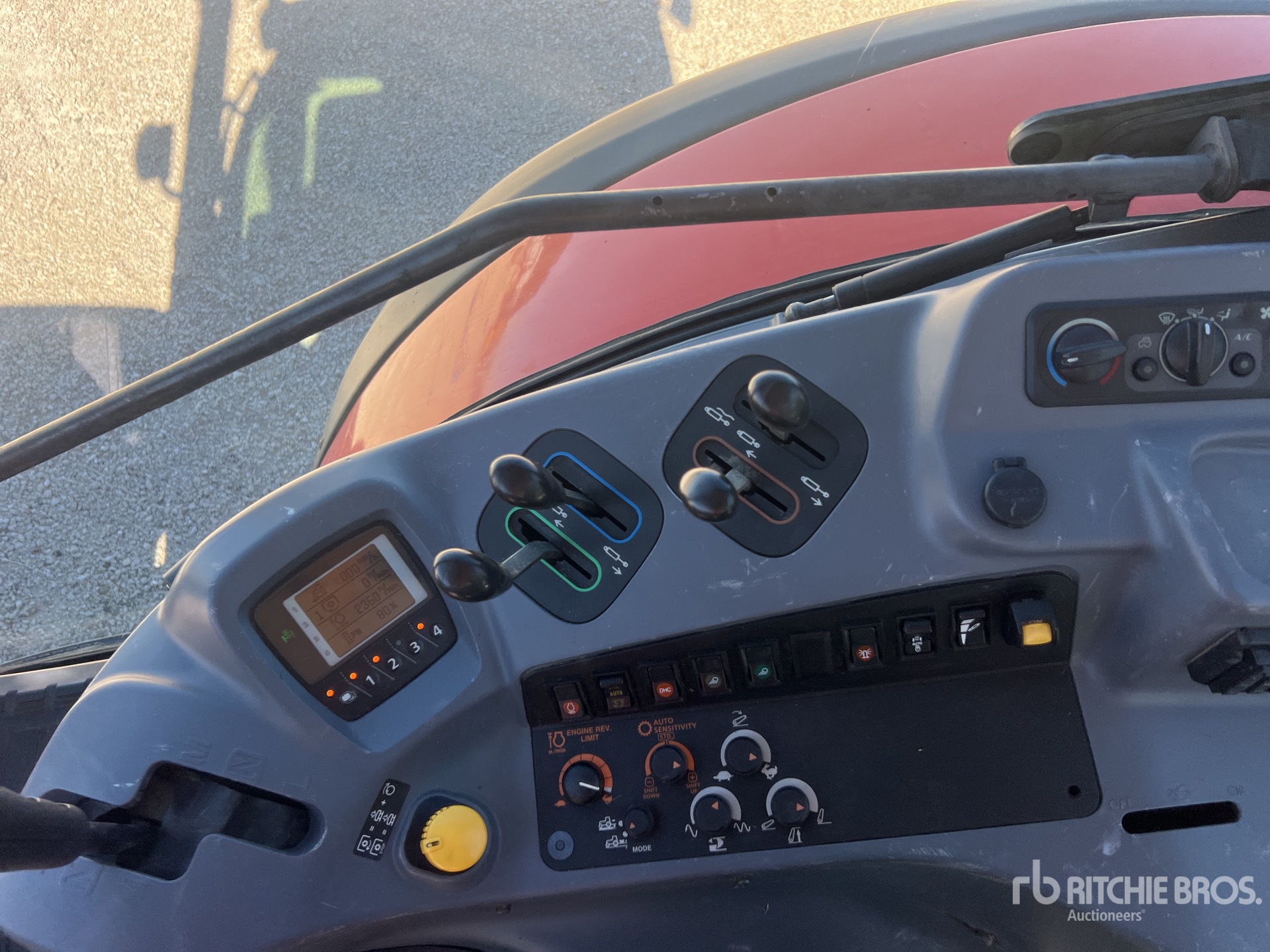 2014 Kubota M135GX-S
