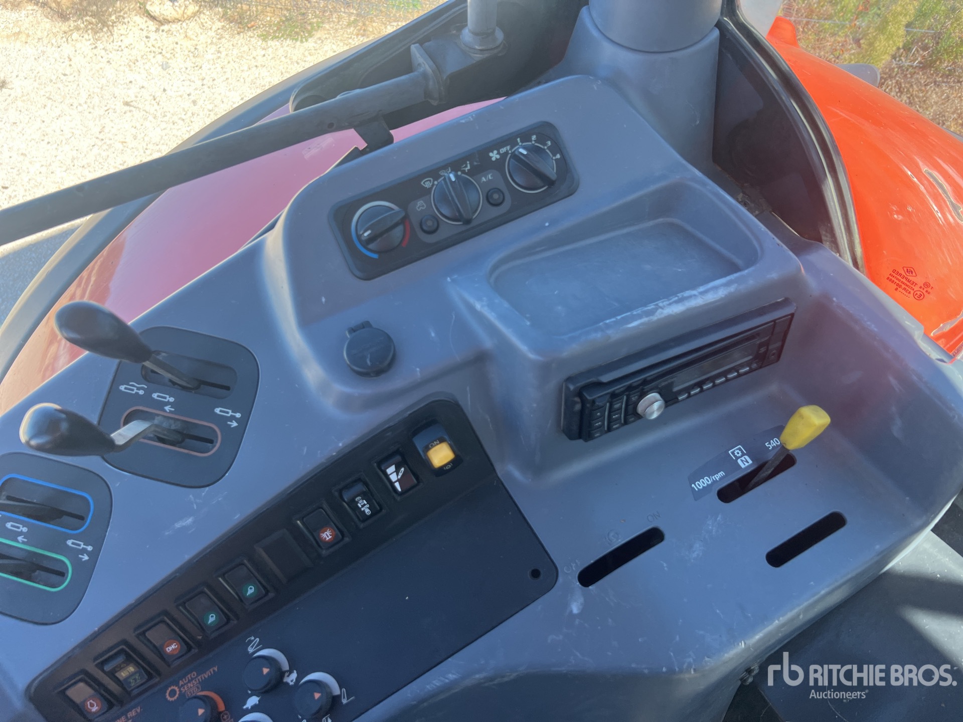 2014 Kubota M135GX-S