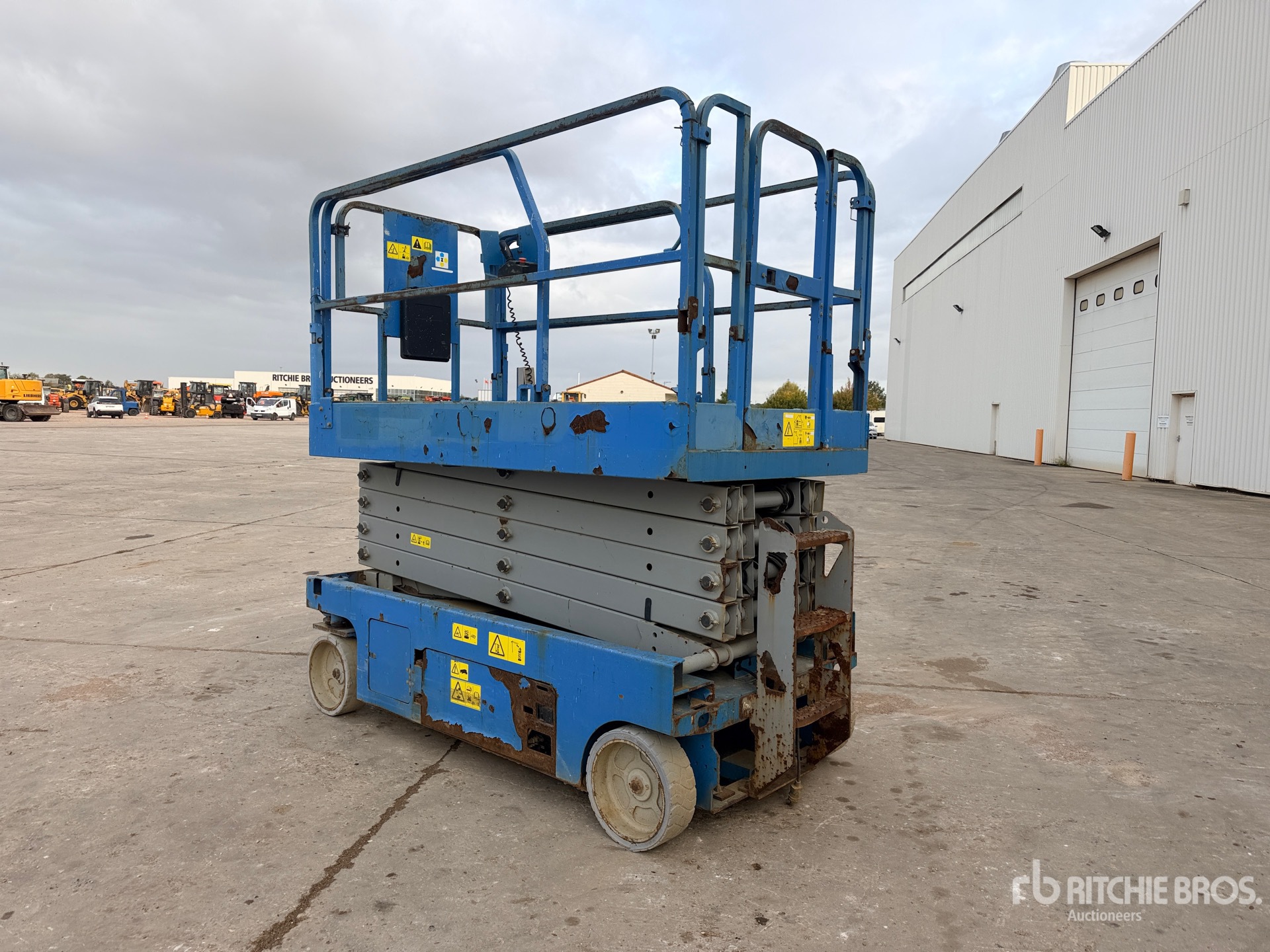 2013 Genie GS-3246