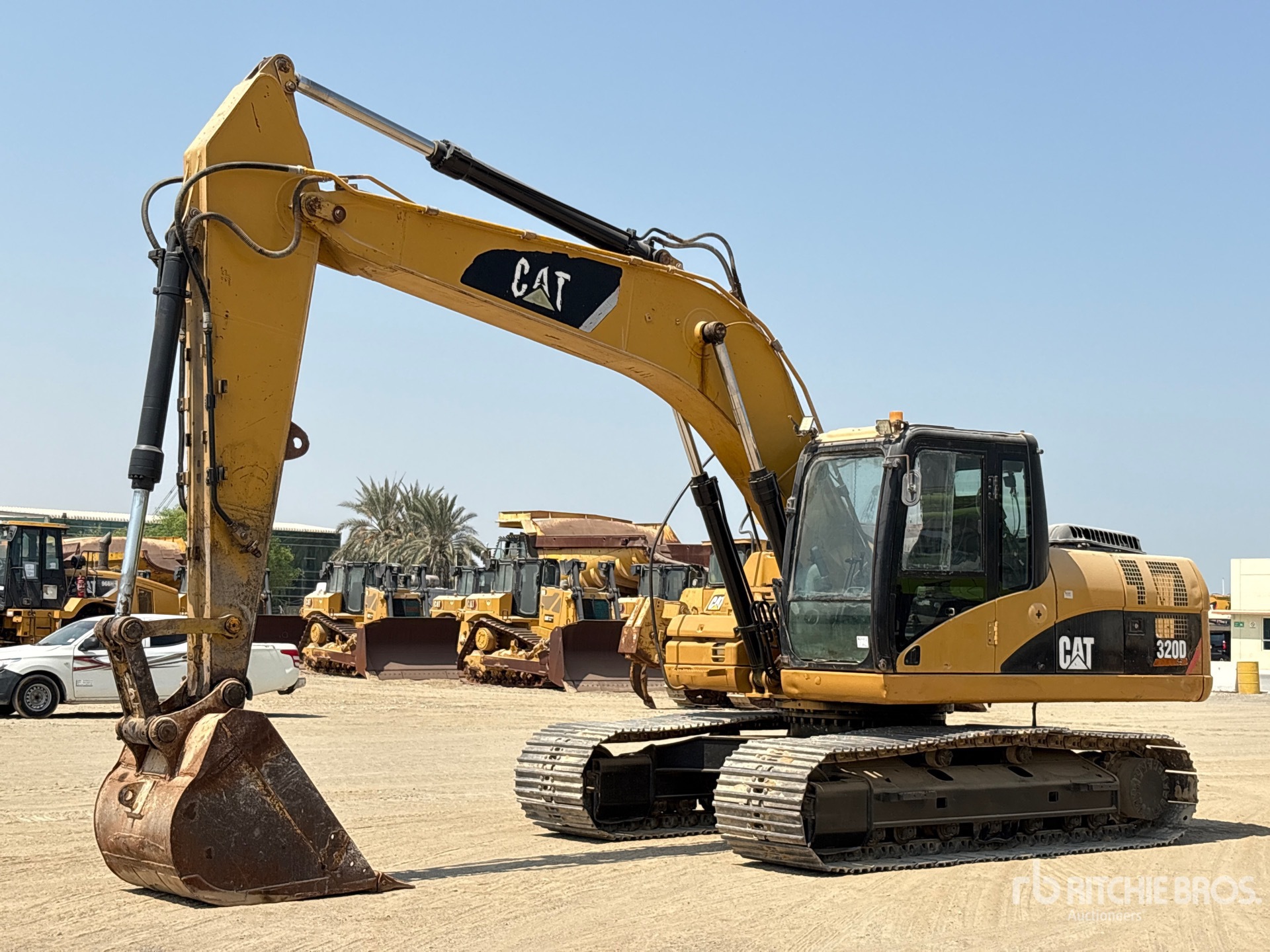 Photo of 2008 Caterpillar 320D