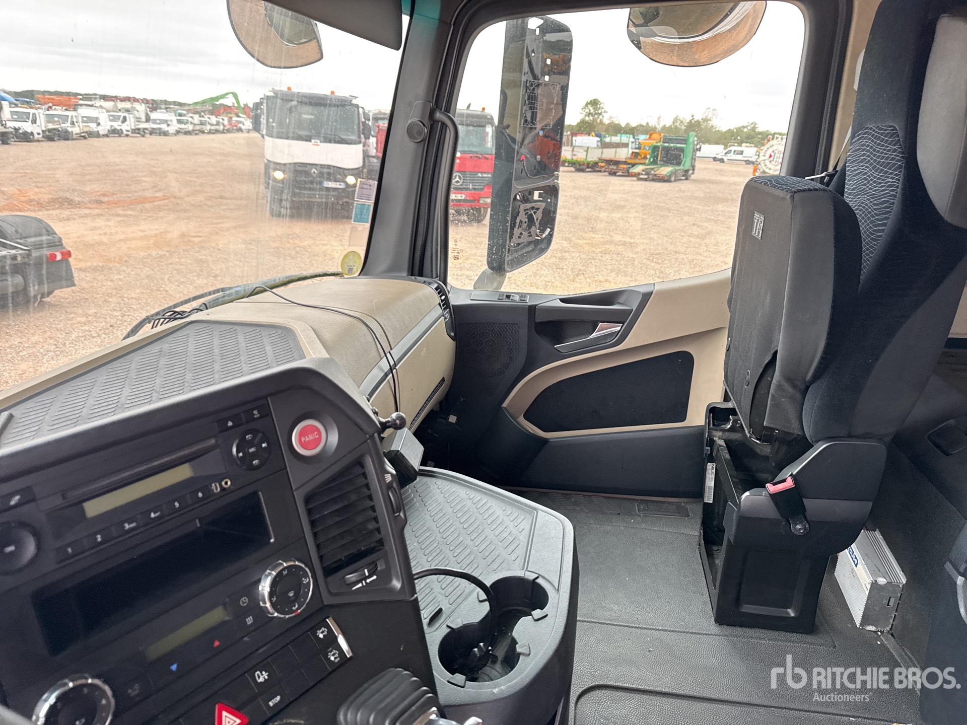 2014 Mercedes-Benz ACTROS 1842