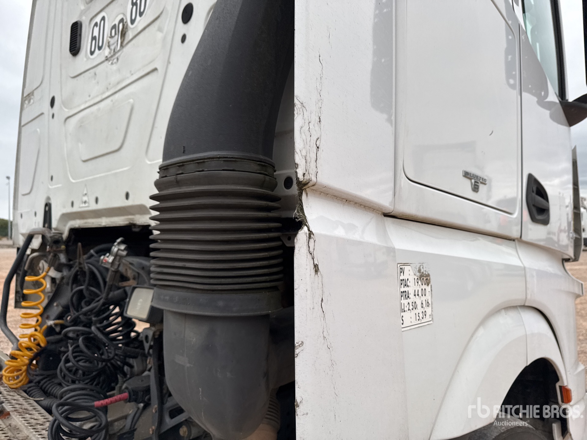 2014 Mercedes-Benz ACTROS 1842