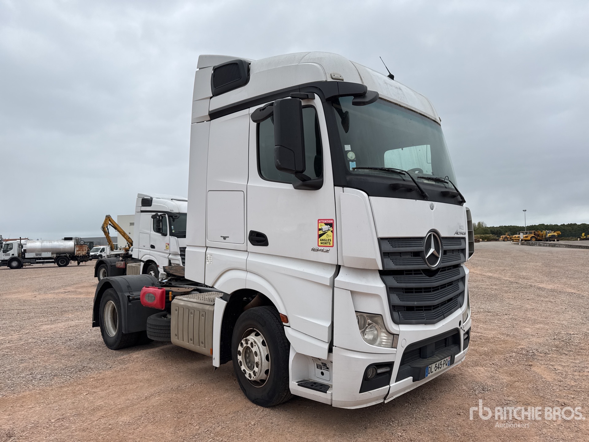 2014 Mercedes-Benz ACTROS 1842