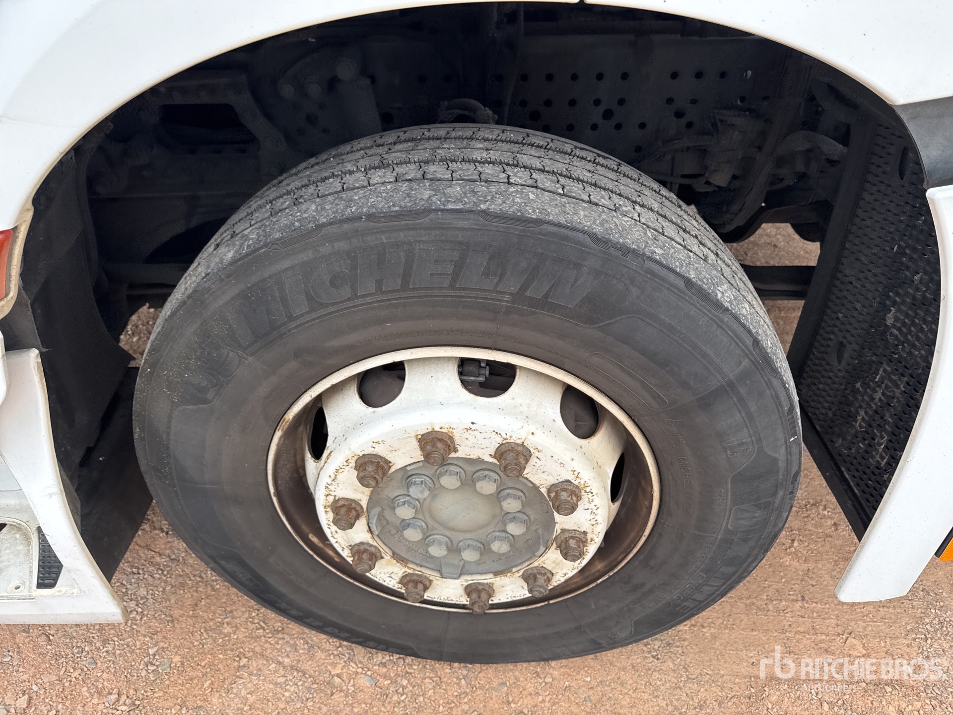 2014 Mercedes-Benz ACTROS 1842