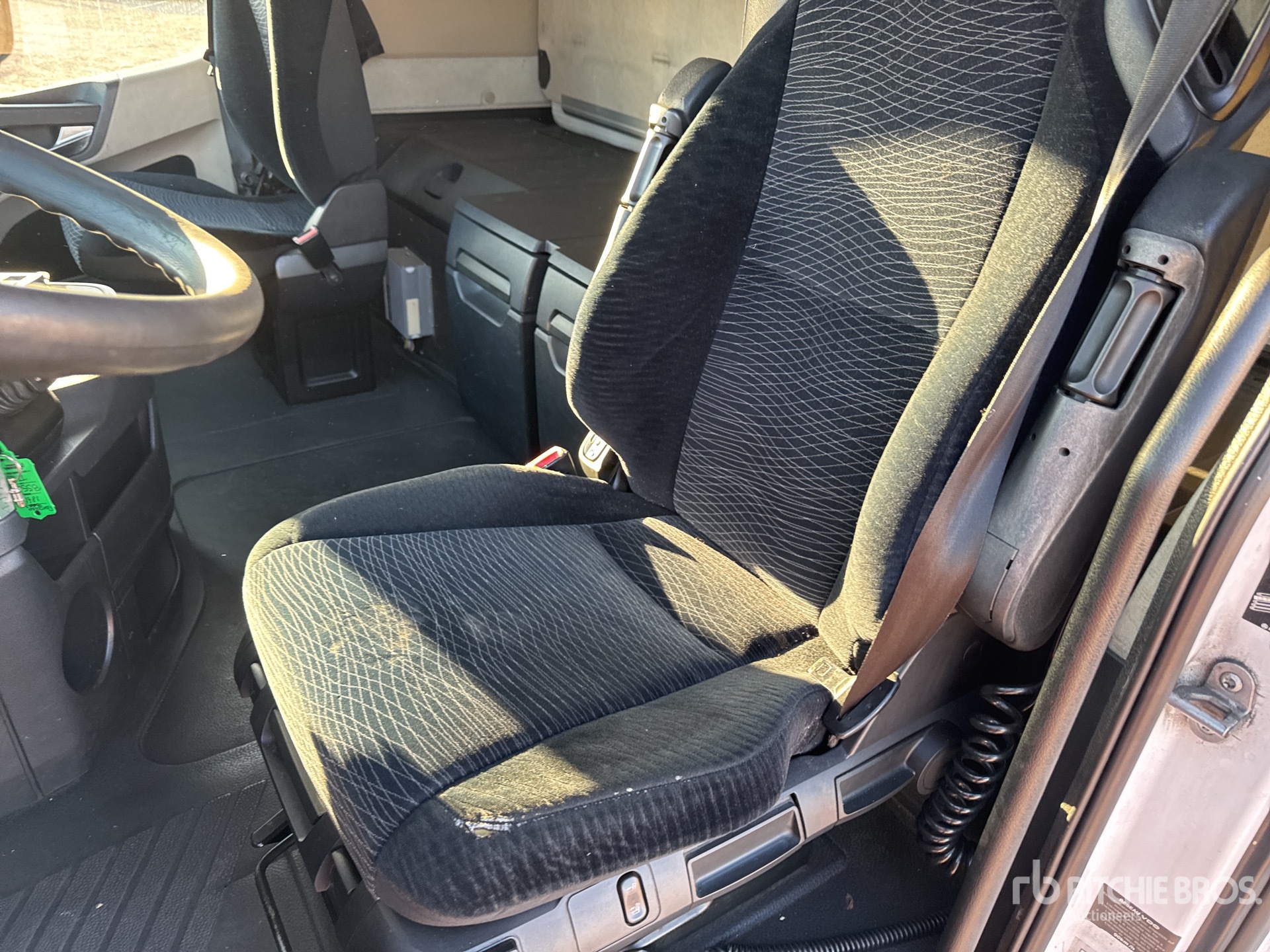 2014 Mercedes-Benz 1842LS