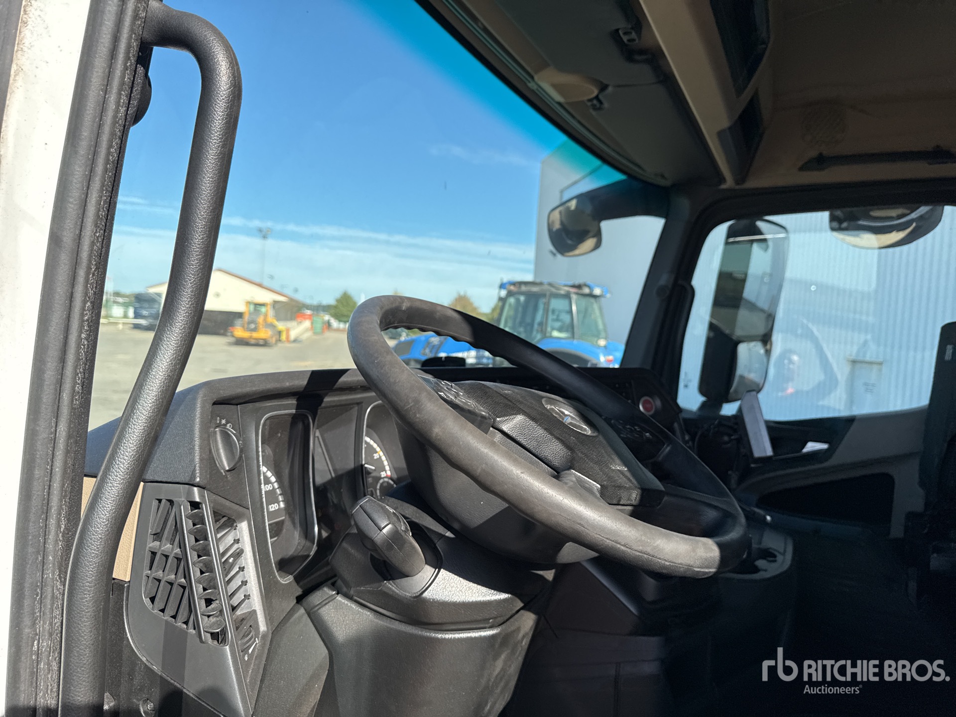 2017 Mercedes-Benz ACTROS 1842