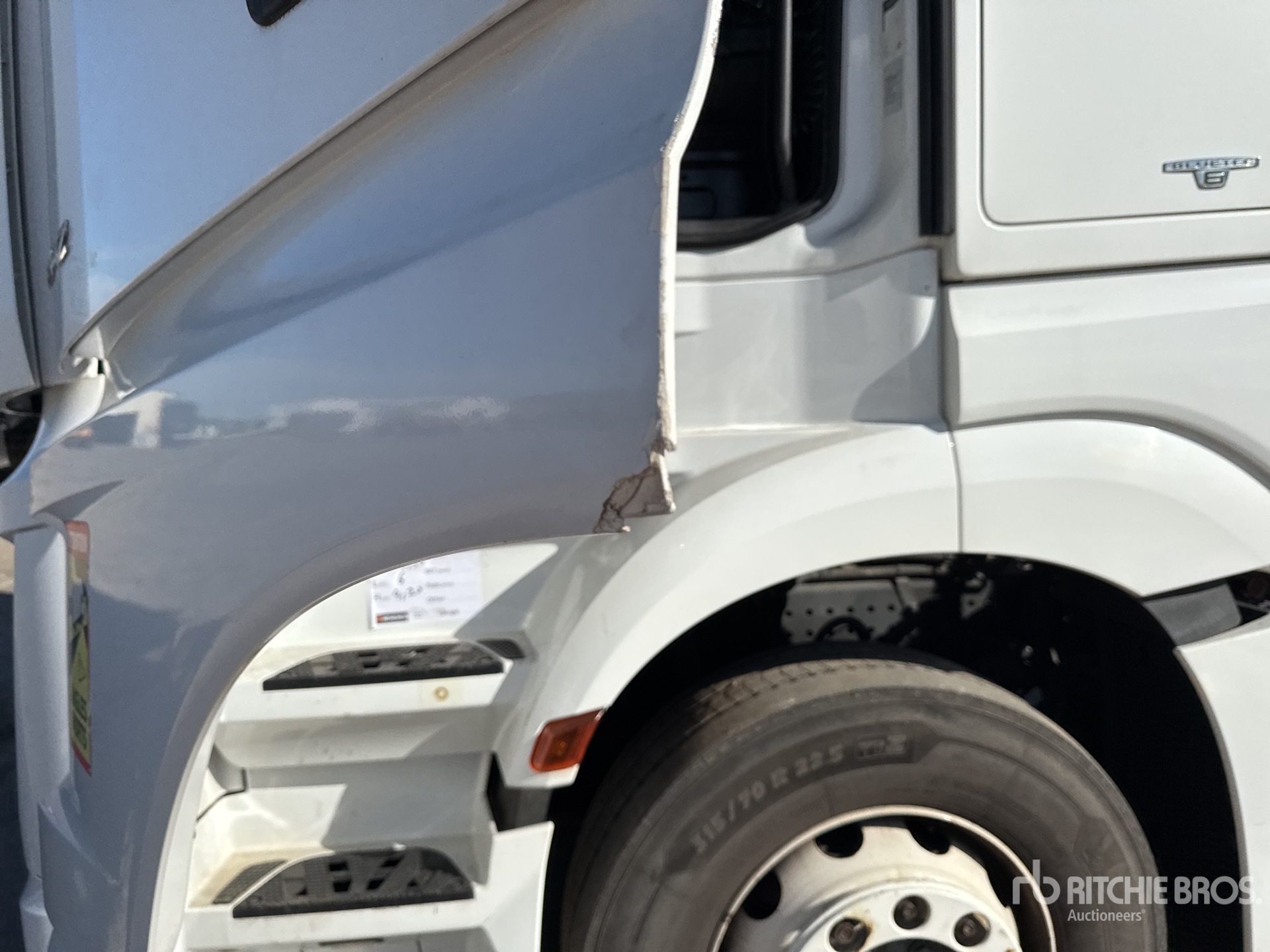 2017 Mercedes-Benz ACTROS 1842