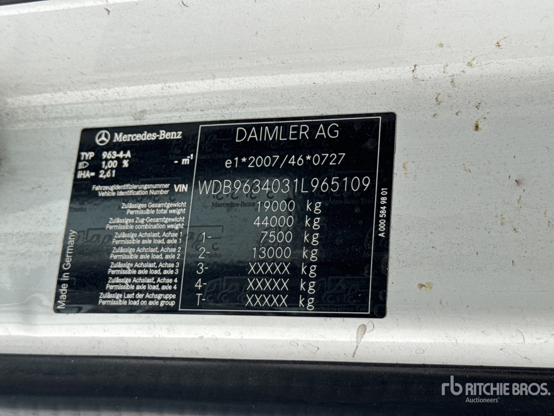 2015 Mercedes-Benz ACTROS 1842