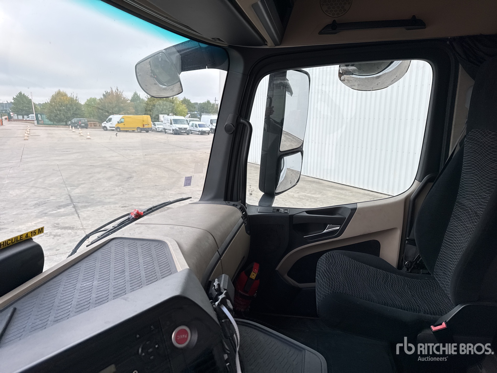 2015 Mercedes-Benz ACTROS 1842