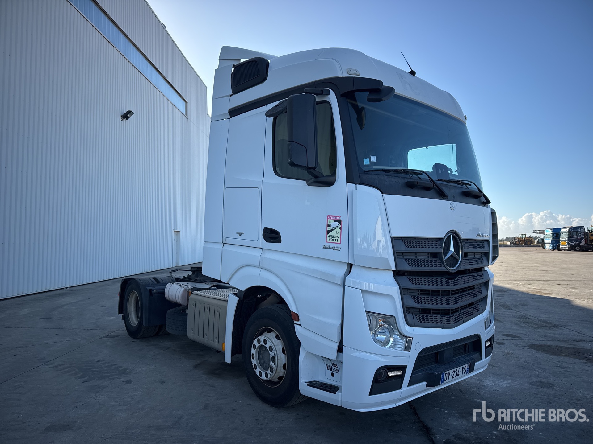 2015 Mercedes-Benz ACTROS 1842