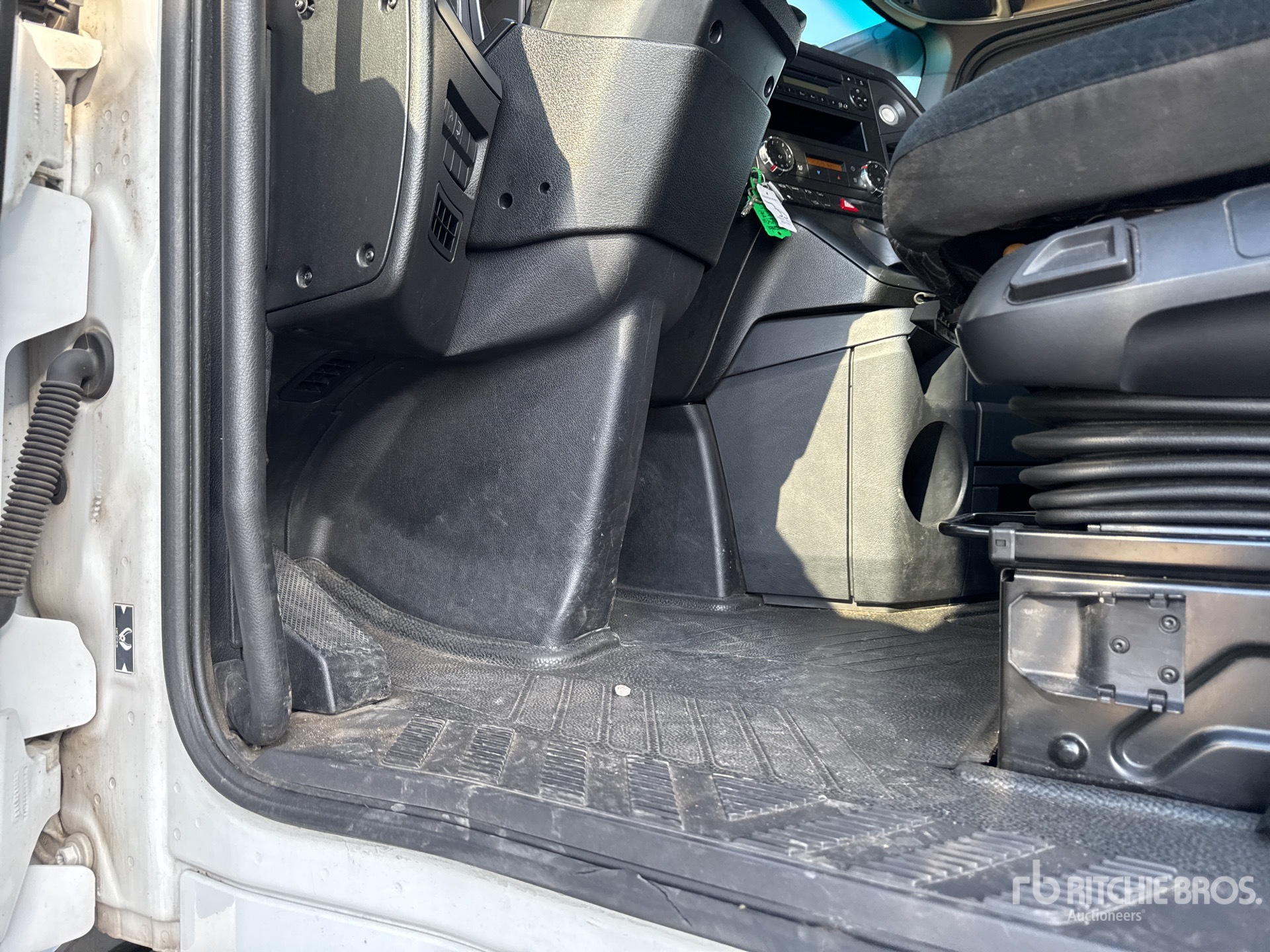 2017 Mercedes-Benz ACTROS 1842