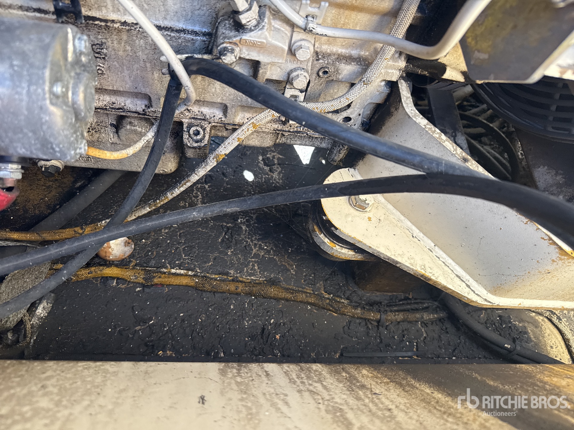 2001 Caterpillar PS-300B