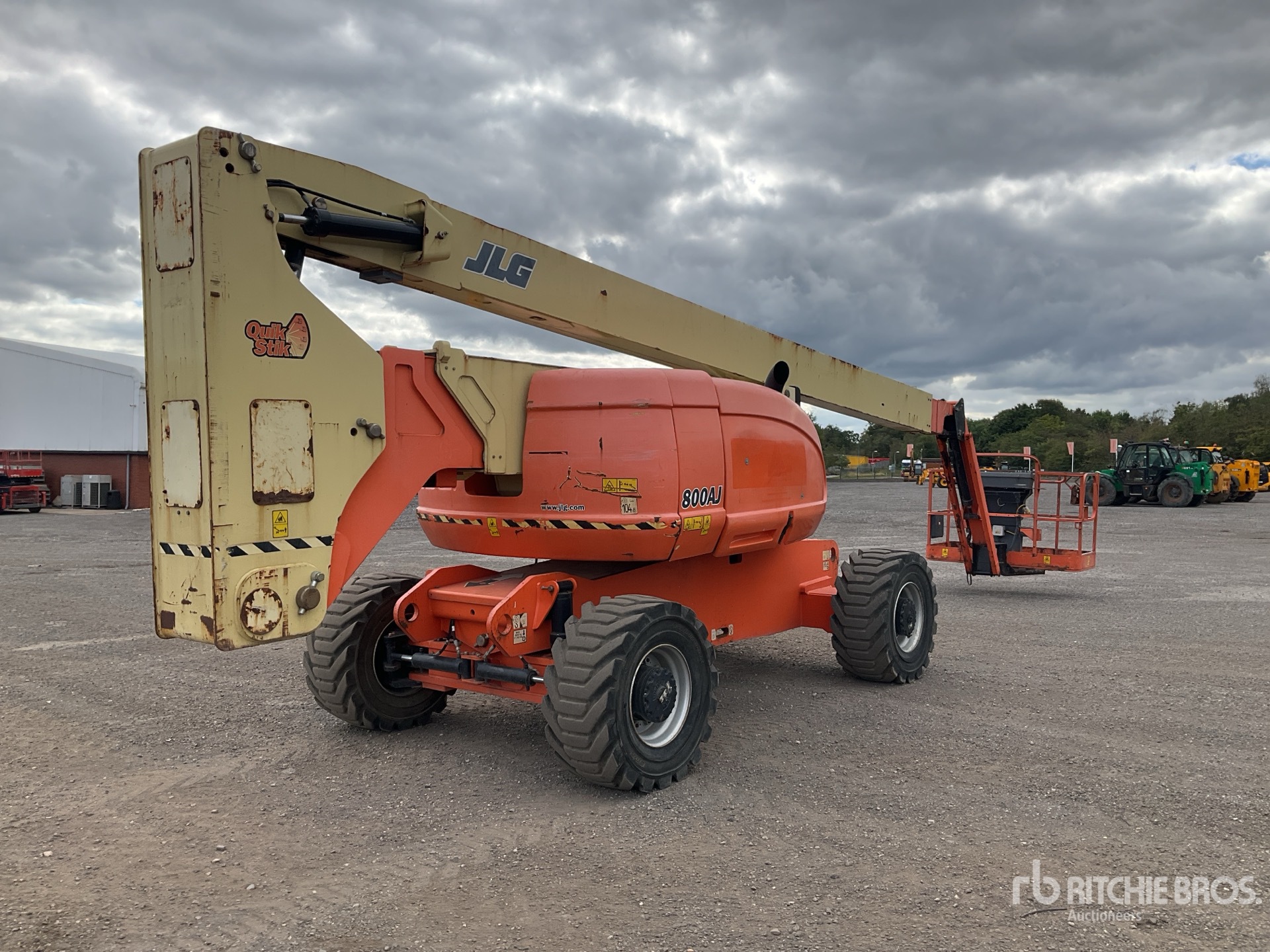 2013 JLG 800AJ