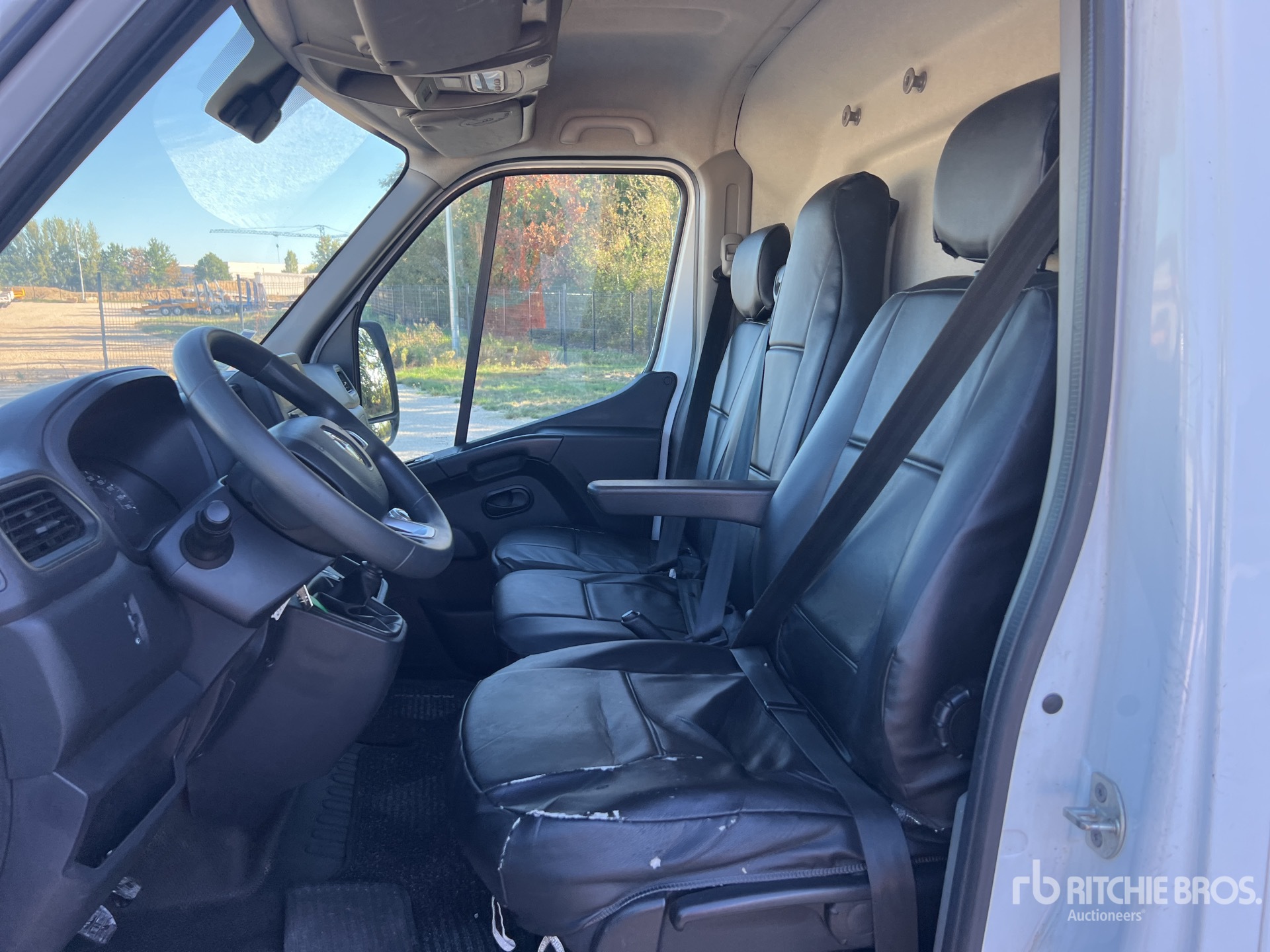 2022 Renault MASTER